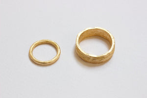 'Carving' Fairtrade Gold Wedding Ring