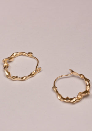 `Enriched from any repetition´gold earrings, 18 kt fairtrade gold