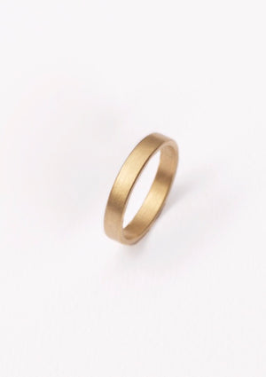 'Obround' Fairtrade Gold Wedding Ring